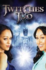 Nonton Film Twitches Too (2007) Subtitle Indonesia